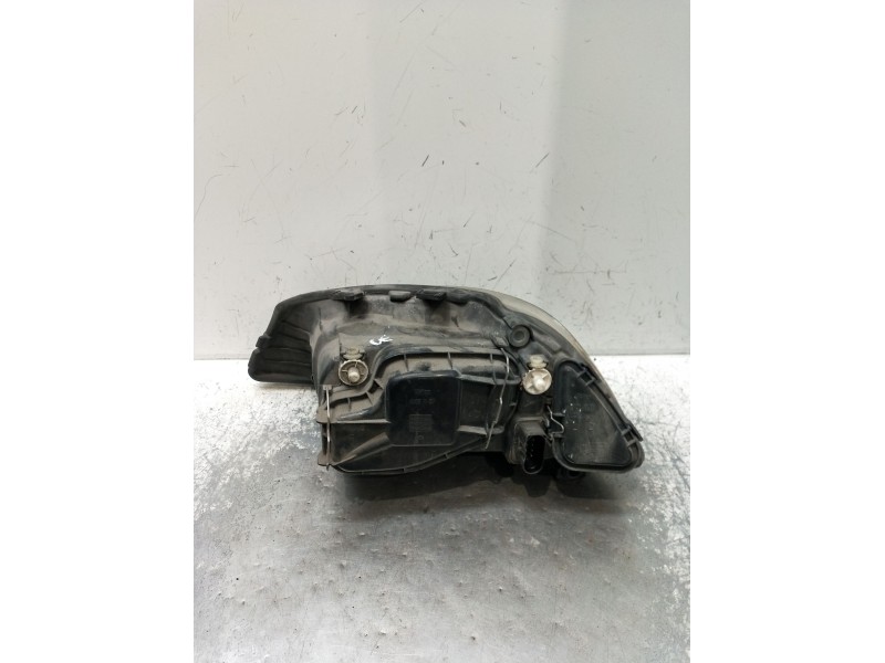 Recambio de faro derecho para seat cordoba (6l2) 1.9 sdi referencia OEM IAM 6L194122A  