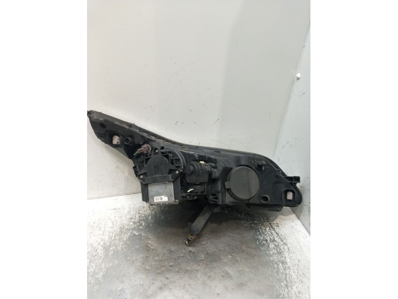 Recambio de faro izquierdo para citroën c4 coupé (la_) 2.0 hdi referencia OEM IAM  XENON 