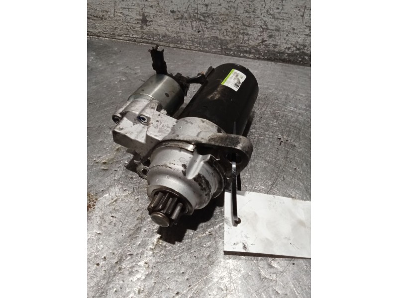 Recambio de motor arranque para volkswagen polo iv (9n_, 9a_) 1.4 tdi referencia OEM IAM 300570102010  