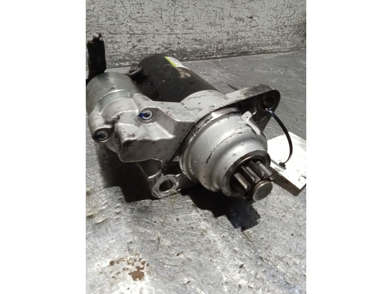Recambio de motor arranque para volkswagen polo iv (9n_, 9a_) 1.4 tdi referencia OEM IAM 300570102010  