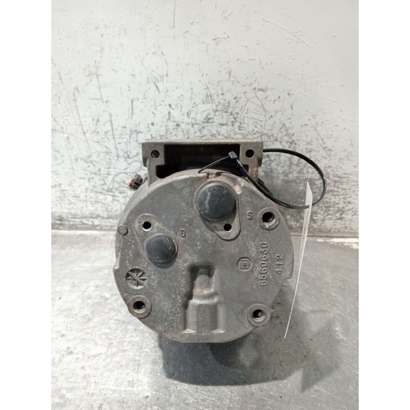 Recambio de compresor aire acondicionado para renault megane i classic (la0/1_) 1.9 dti (la1u) referencia OEM IAM 7700105765  