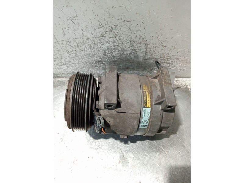 Recambio de compresor aire acondicionado para renault megane i classic (la0/1_) 1.9 dti (la1u) referencia OEM IAM 7700105765  