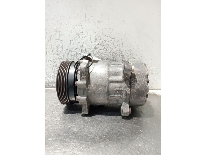 Recambio de compresor aire acondicionado para seat leon (1m1) 1.9 tdi referencia OEM IAM 1J0820803K  