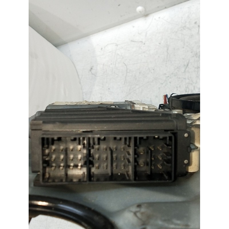 Recambio de elevalunas delantero izquierdo para seat cordoba (6l2) 1.9 sdi referencia OEM IAM 6L4837751CM 5P 