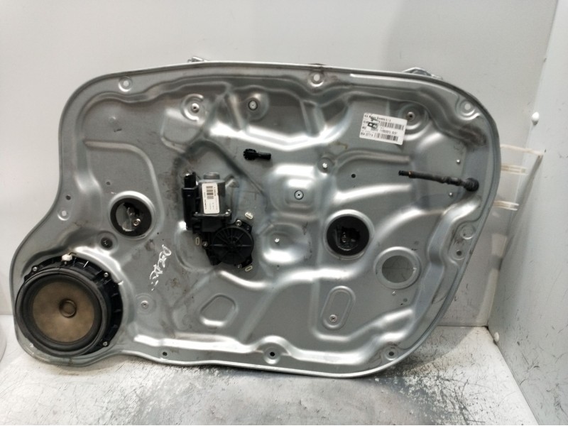 Recambio de elevalunas delantero derecho para kia cee´d hatchback (ed) 1.6 crdi 90 referencia OEM IAM 402054D 5P 