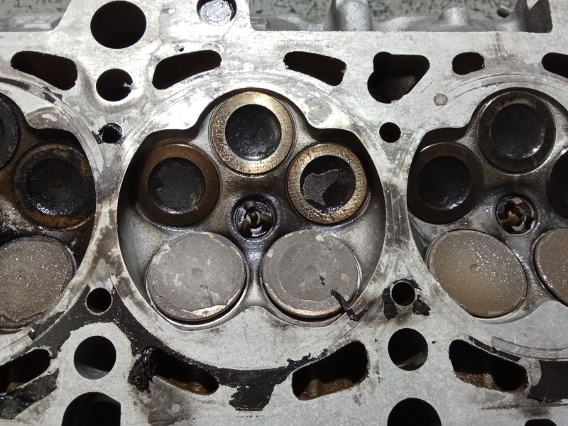 Recambio de culata para seat toledo ii (1m2) 1.8 20v referencia OEM IAM 058103373D  