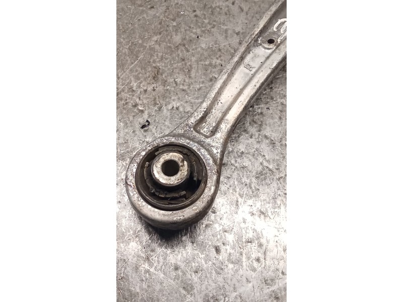 Recambio de brazo suspension inferior delantero derecho para audi a5 sportback (8t) 3.0 tdi (150kw) referencia OEM IAM 30944271 