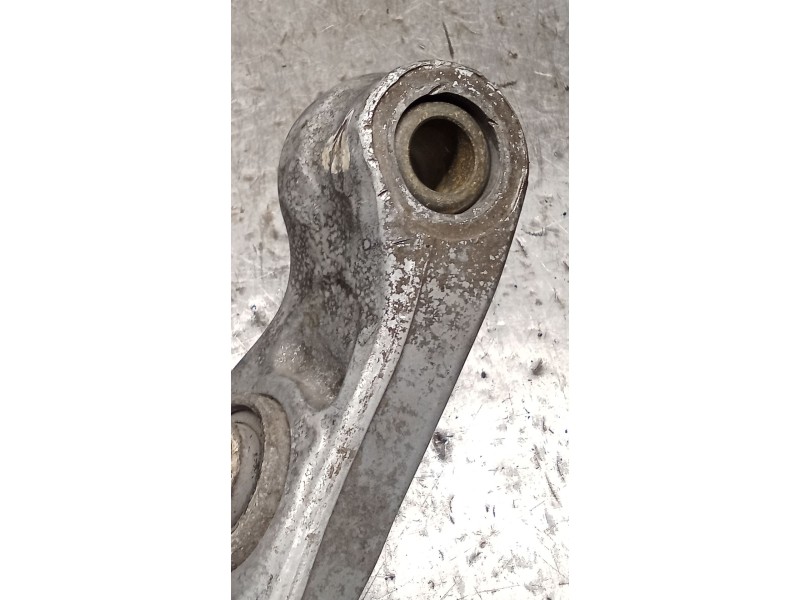 Recambio de brazo suspension inferior delantero derecho para audi a5 sportback (8t) 3.0 tdi (150kw) referencia OEM IAM 30944271 