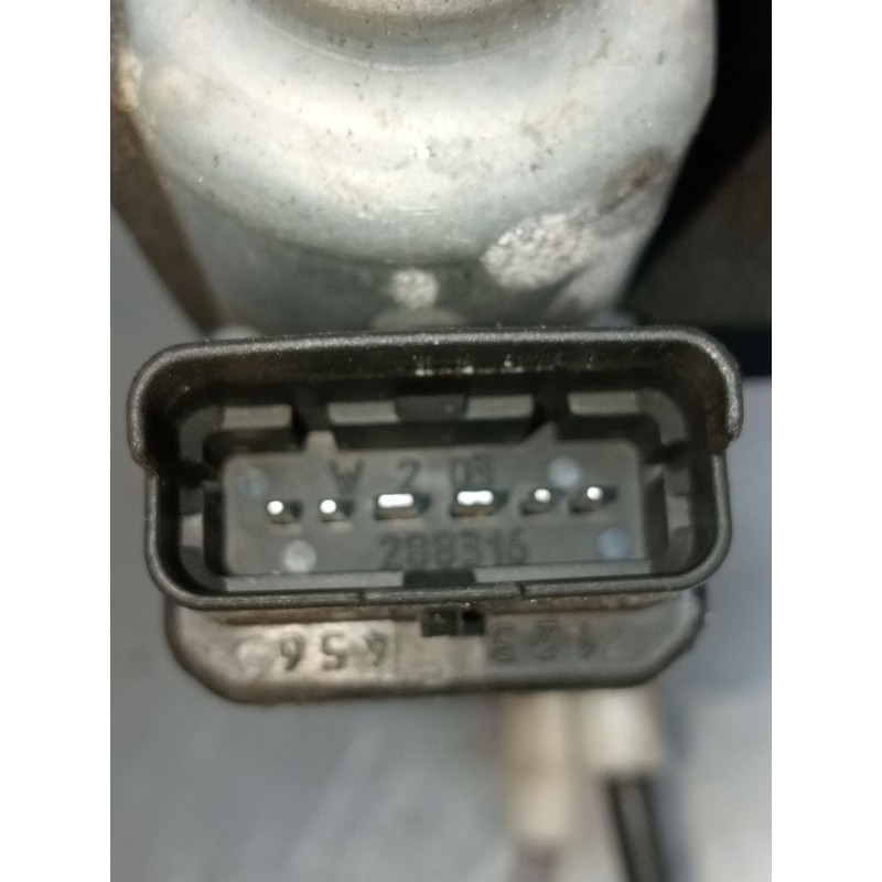 Recambio de elevalunas delantero derecho para renault megane ii (bm0/1_, cm0/1_) 1.5 dci (bm02, bm13, bm2a, cm02, cm13) referenc