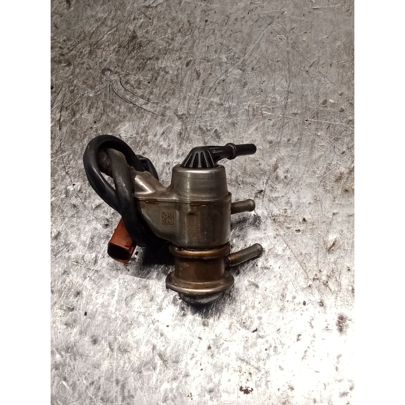 Recambio de inyector para audi q5 (fyb, fyg) 2.0 tdi quattro referencia OEM IAM 044402504801 04L131113S INYECTOR ADBLUE