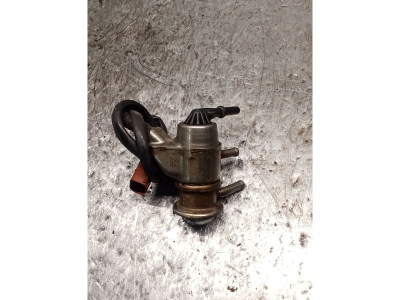 Recambio de inyector para audi q5 (fyb, fyg) 2.0 tdi quattro referencia OEM IAM 044402504801 04L131113S INYECTOR ADBLUE