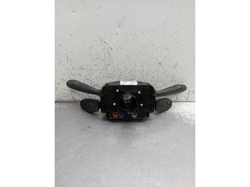 Recambio de mando luces para peugeot 407 (6d_) 1.6 hdi 110 (6d9hzc, 6d9hyc) referencia OEM IAM 96592431XT  