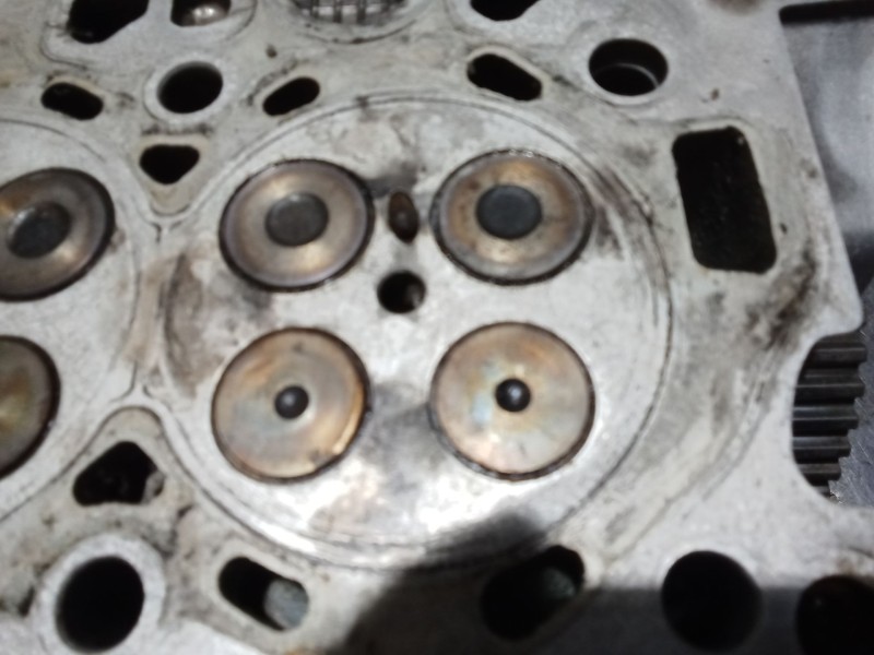 Recambio de culata para citroën berlingo / berlingo first furgoneta/monovolumen (m_) 1.6 hdi 75 (mb9hw) referencia OEM IAM 96559