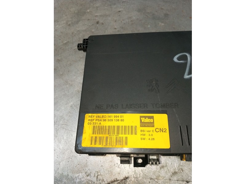 Recambio de caja reles / fusibles para citroën xsara (n1) 1.6 16v referencia OEM IAM 9650913880 16199401 