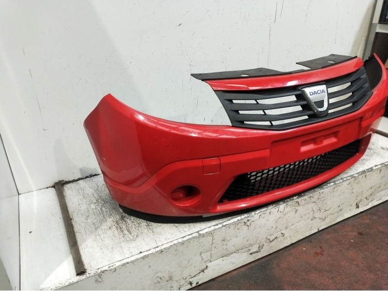Recambio de paragolpes delantero para dacia sandero 1.2 16v referencia OEM IAM  VER FOTOS 