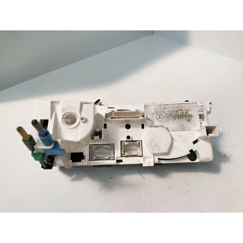 Recambio de mando calefaccion / aire acondicionado para mercedes clase a (w169) 1.5 cat referencia OEM IAM A1698300585  