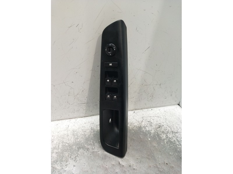 Recambio de mando elevalunas delantero izquierdo para kia cee´d hatchback (ed) 1.6 crdi 90 referencia OEM IAM 936701H120 5P 