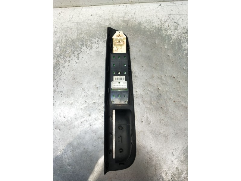 Recambio de mando elevalunas delantero izquierdo para kia cee´d hatchback (ed) 1.6 crdi 90 referencia OEM IAM 936701H120 5P 