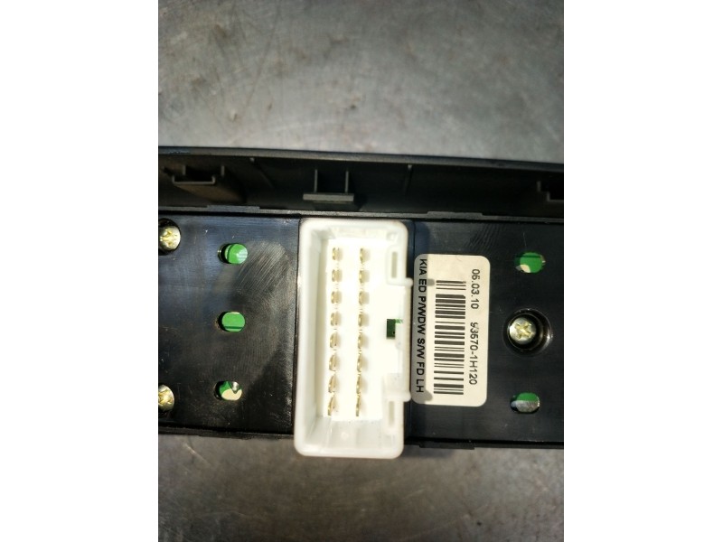 Recambio de mando elevalunas delantero izquierdo para kia cee´d hatchback (ed) 1.6 crdi 90 referencia OEM IAM 936701H120 5P 