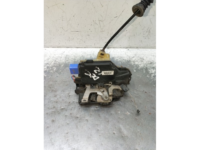 Recambio de motor cierre centralizado delantero izquierdo para seat cordoba (6l2) 1.9 sdi referencia OEM IAM  5P 