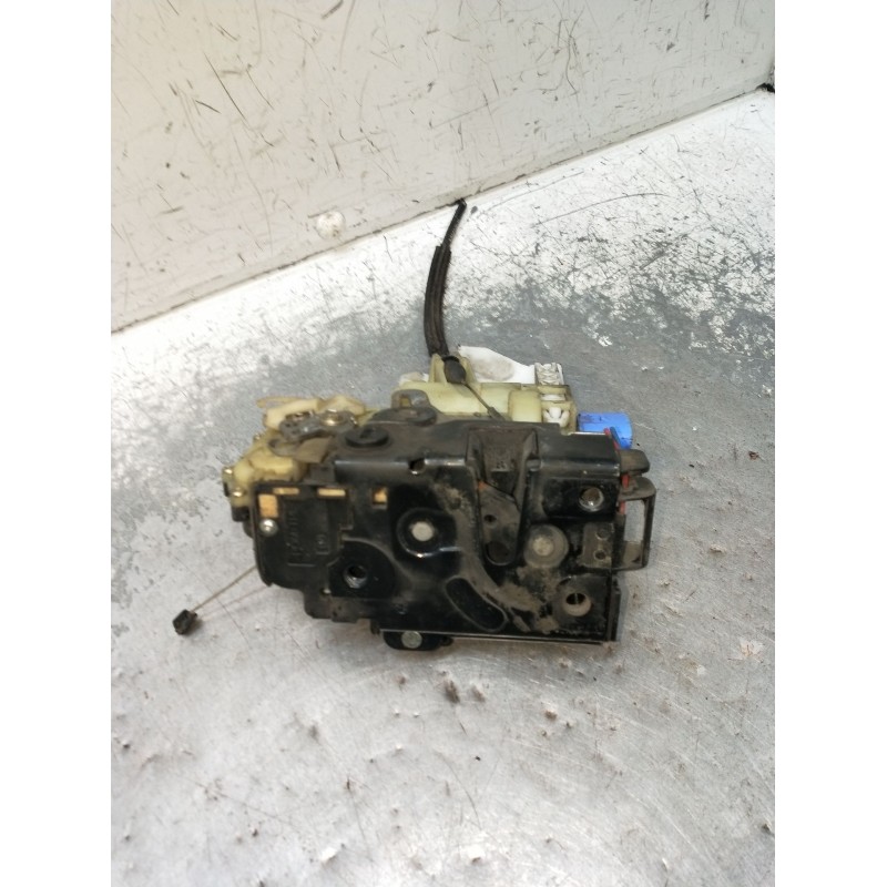 Recambio de motor cierre centralizado trasero izquierdo para seat cordoba (6l2) 1.9 sdi referencia OEM IAM  5P 