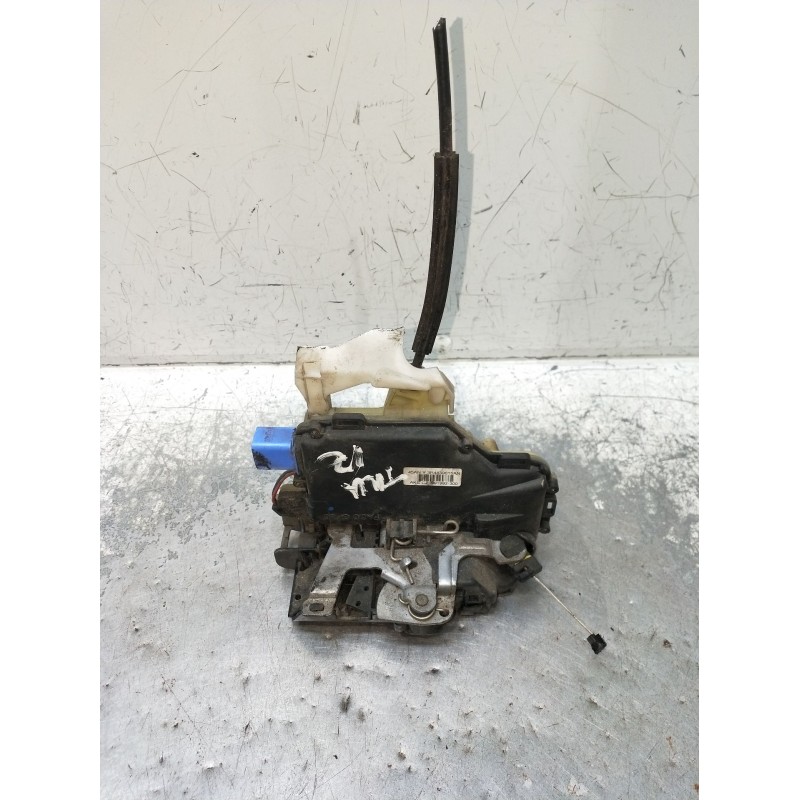 Recambio de motor cierre centralizado trasero izquierdo para seat cordoba (6l2) 1.9 sdi referencia OEM IAM  5P 