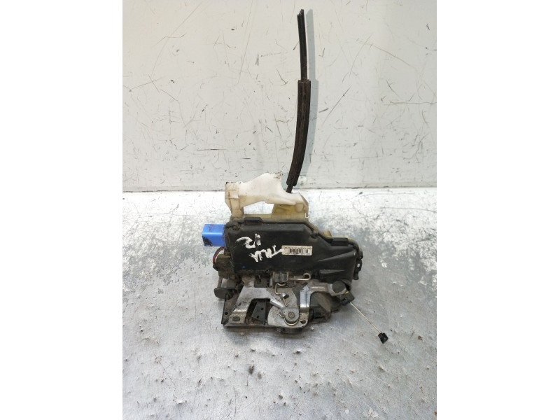 Recambio de motor cierre centralizado trasero izquierdo para seat cordoba (6l2) 1.9 sdi referencia OEM IAM  5P 