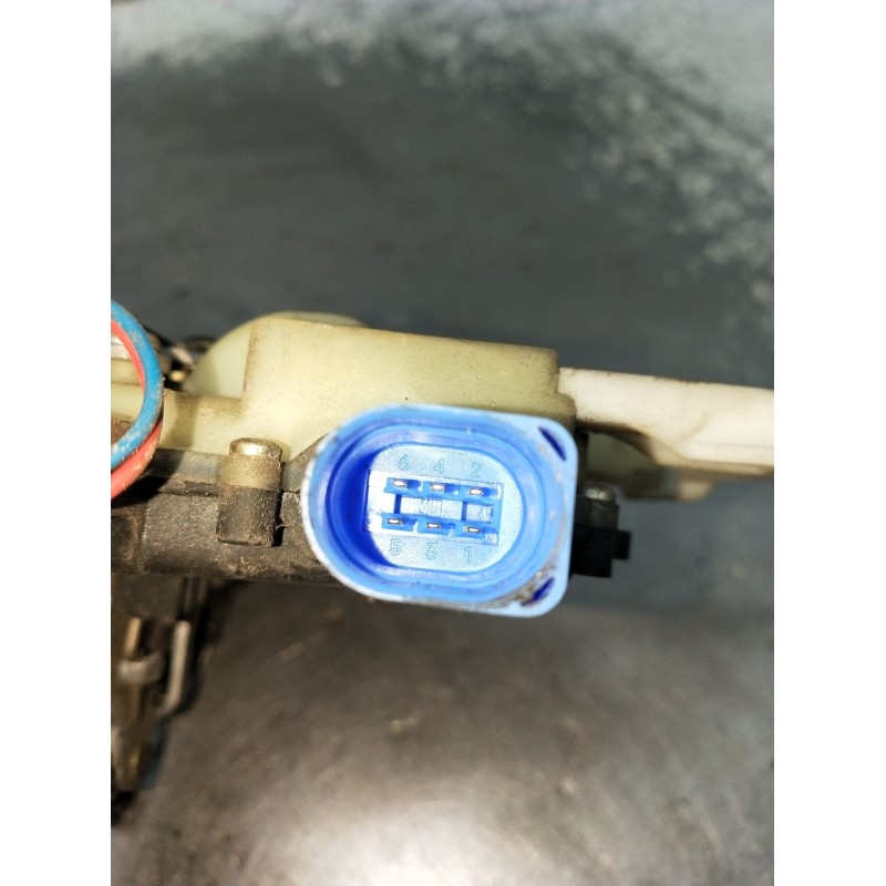 Recambio de motor cierre centralizado trasero izquierdo para seat cordoba (6l2) 1.9 sdi referencia OEM IAM  5P 