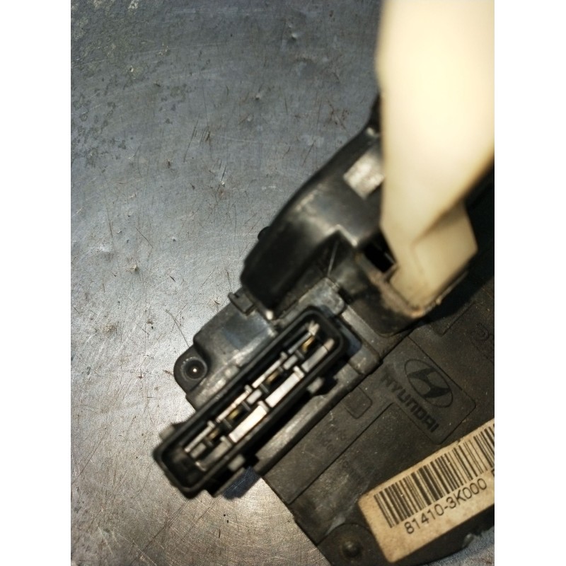 Recambio de motor cierre centralizado trasero izquierdo para hyundai sonata v (nf) 2.0 crdi referencia OEM IAM 814103K000BHI 4P 