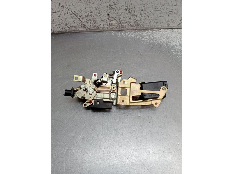 Recambio de motor cierre centralizado trasero derecho para peugeot partner monospace (5_, g_) 1.9 d referencia OEM IAM  5P 