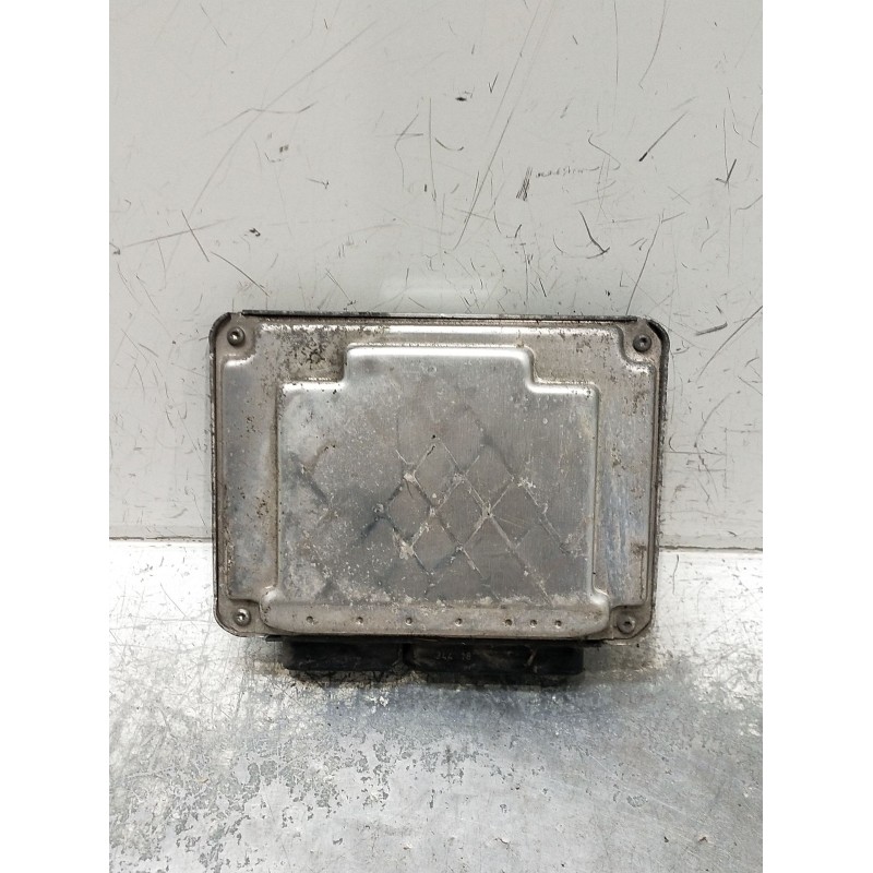 Recambio de centralita motor uce para seat cordoba (6l2) 1.9 sdi referencia OEM IAM 0281011320 038906012HP 