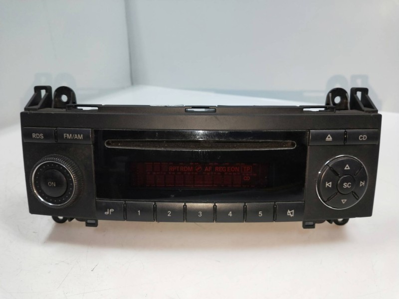 Recambio de sistema audio / radio cd para mercedes clase a (w169) 1.5 cat referencia OEM IAM A1698200386  