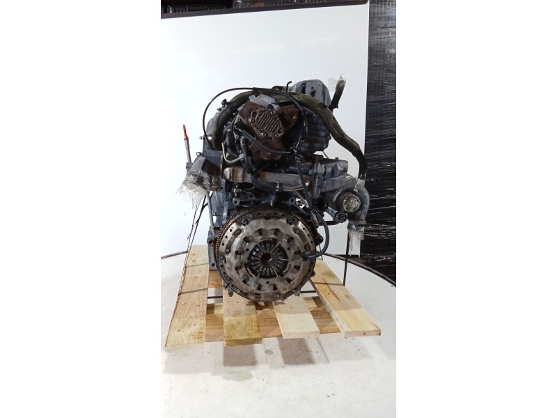 Recambio de motor completo para volvo v70 ii (285) d5 referencia OEM IAM D5244T 37603 BOSCH