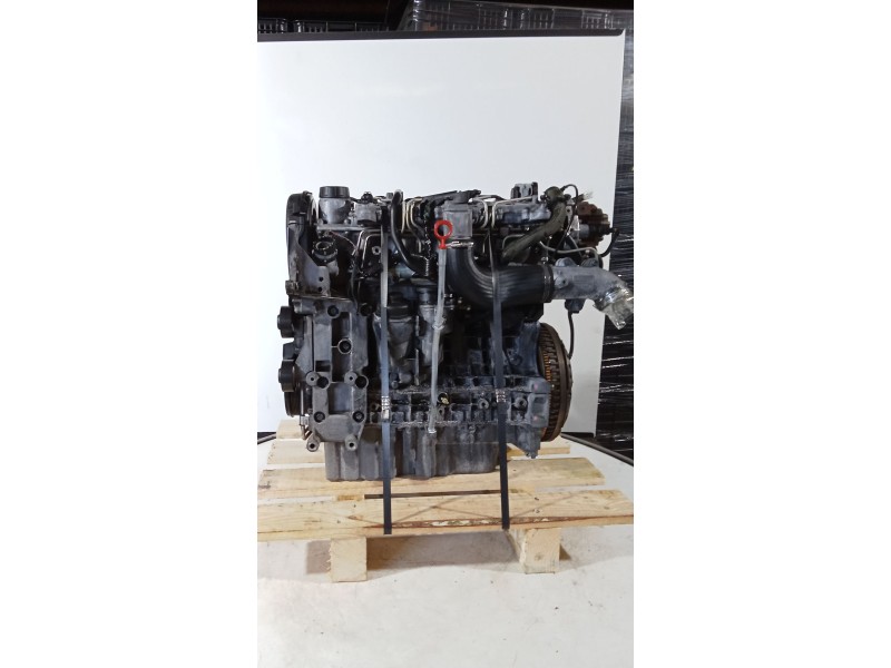 Recambio de motor completo para volvo v70 ii (285) d5 referencia OEM IAM D5244T 37603 BOSCH
