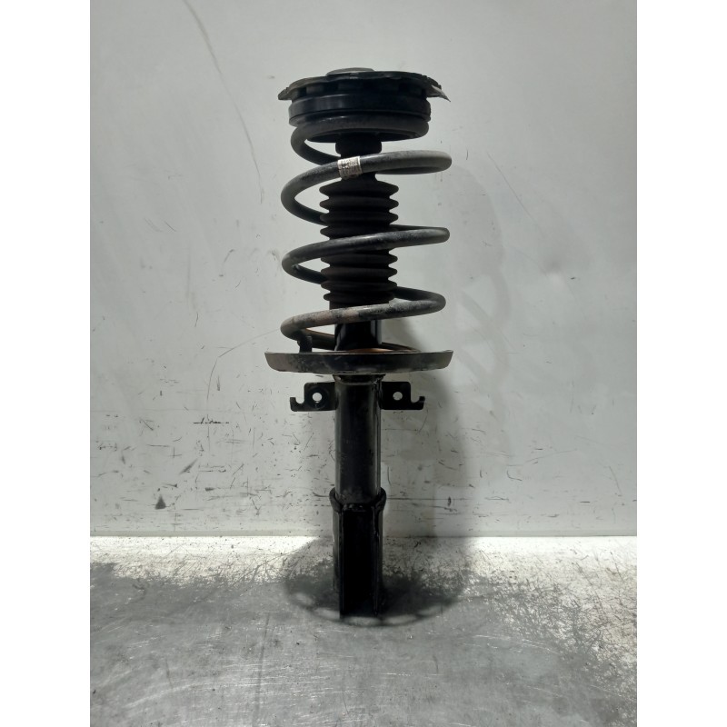 Recambio de amortiguador delantero derecho para renault megane iii sport tourer dynamique referencia OEM IAM 339724  