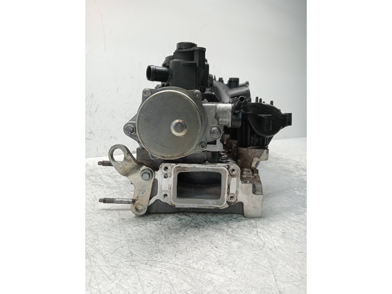 Recambio de culata para peugeot 206+ básico referencia OEM IAM 8HZ  