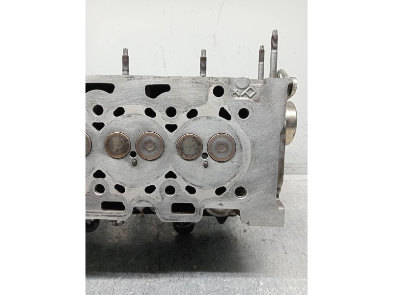 Recambio de culata para peugeot 206+ básico referencia OEM IAM 8HZ  
