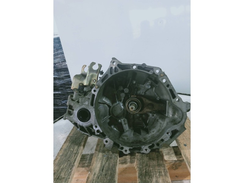 Recambio de caja cambios para toyota yaris (ncp1/nlp1/scp1) 1.4 d-4d linea luna referencia OEM IAM Y20209540  5v