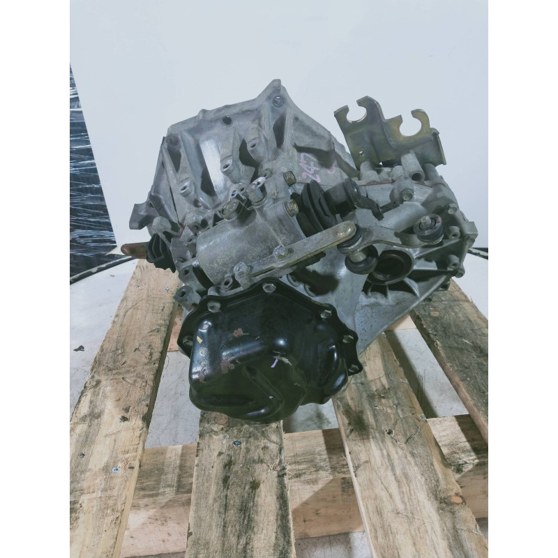 Recambio de caja cambios para toyota yaris (ncp1/nlp1/scp1) 1.4 d-4d linea luna referencia OEM IAM Y20209540  5v