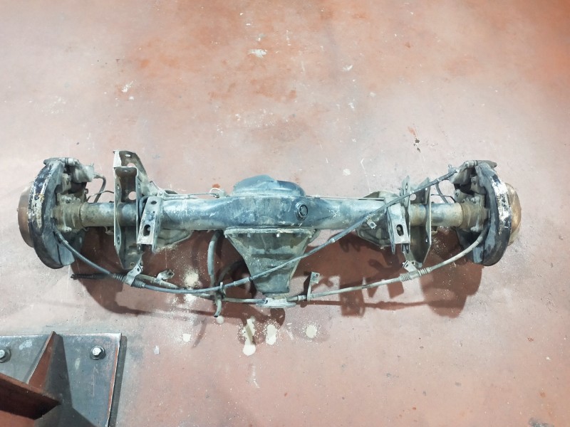 Recambio de puente trasero para mitsubishi montero (v20/v40) 2800 td gl (4-ptas.) referencia OEM IAM   DISCO/ABS