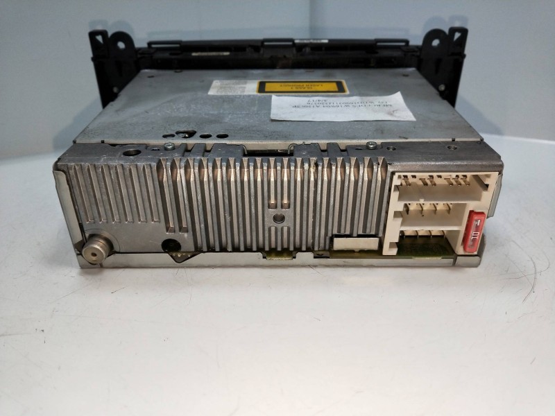 Recambio de sistema audio / radio cd para mercedes clase a (w169) 1.5 cat referencia OEM IAM A1698200386  