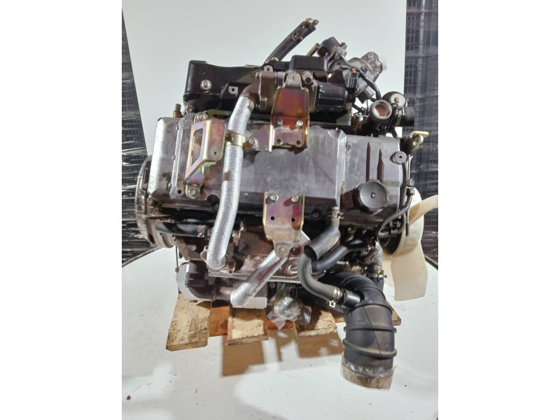 Recambio de motor completo para mitsubishi montero (v60/v70) referencia OEM IAM 4M41 KICKER DT2146