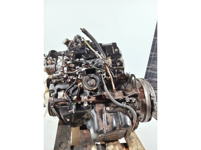 Recambio de motor completo para mitsubishi montero (v60/v70) referencia OEM IAM 4M41 KICKER DT2146