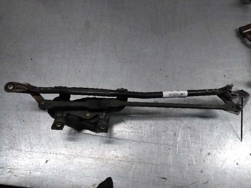 Recambio de motor limpia delantero para lancia dedra berl. 1.8 cat referencia OEM IAM 0390256076  