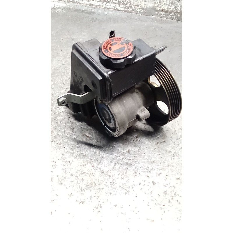 Recambio de bomba direccion para citroën xsara coupé (n0) 2.0 hdi 90 referencia OEM IAM 9638339880  