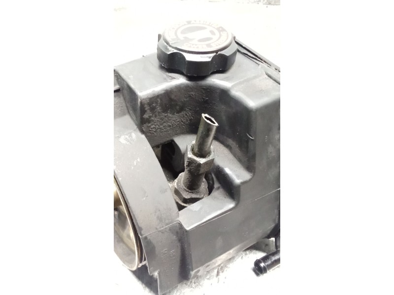 Recambio de bomba direccion para citroën xsara coupé (n0) 2.0 hdi 90 referencia OEM IAM 9638339880  