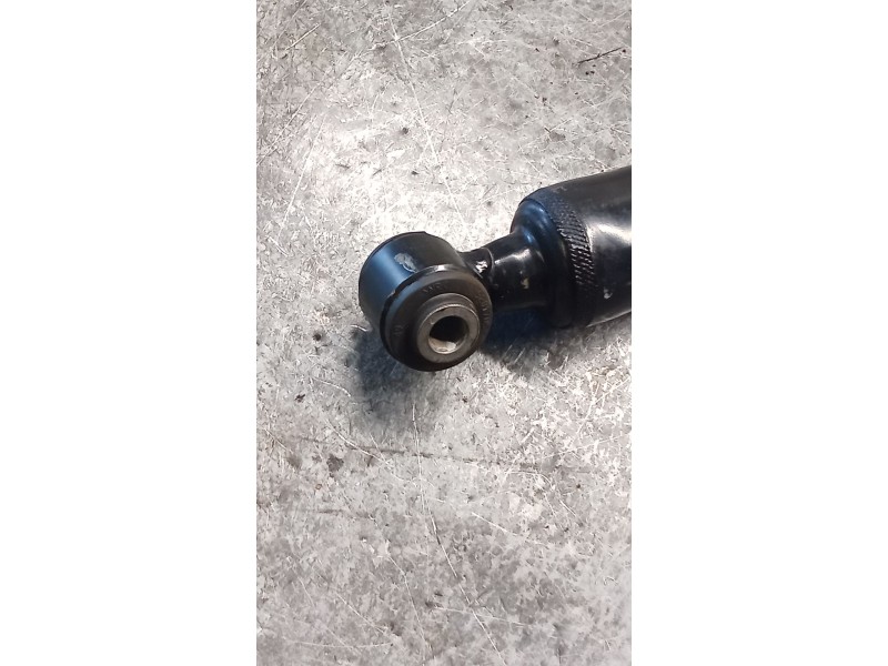 Recambio de amortiguador trasero para ford puma (j2k, cf7) 1.0 ecoboost mhev referencia OEM IAM L1TC18080  