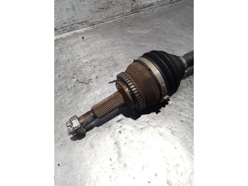 Recambio de transmision delantera derecha para kia cee´d hatchback (ed) 1.6 crdi 90 referencia OEM IAM 495001H210  