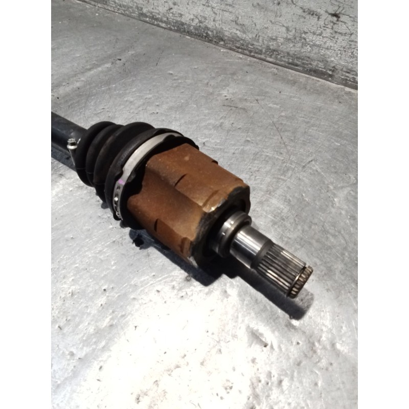 Recambio de transmision delantera derecha para kia cee´d hatchback (ed) 1.6 crdi 90 referencia OEM IAM 495001H210  