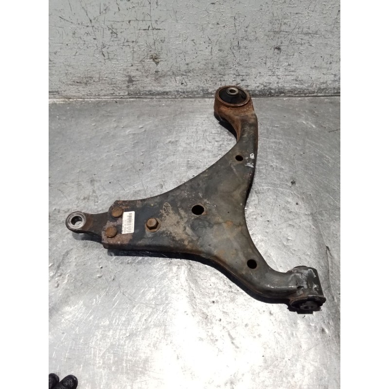 Recambio de brazo suspension inferior delantero izquierdo para kia cee´d hatchback (ed) 1.6 crdi 90 referencia OEM IAM 5450012H0